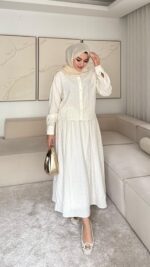 Royal Dokulu Takım - Ekru