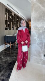 More Taşlı Takım - Bordo - Görsel 2