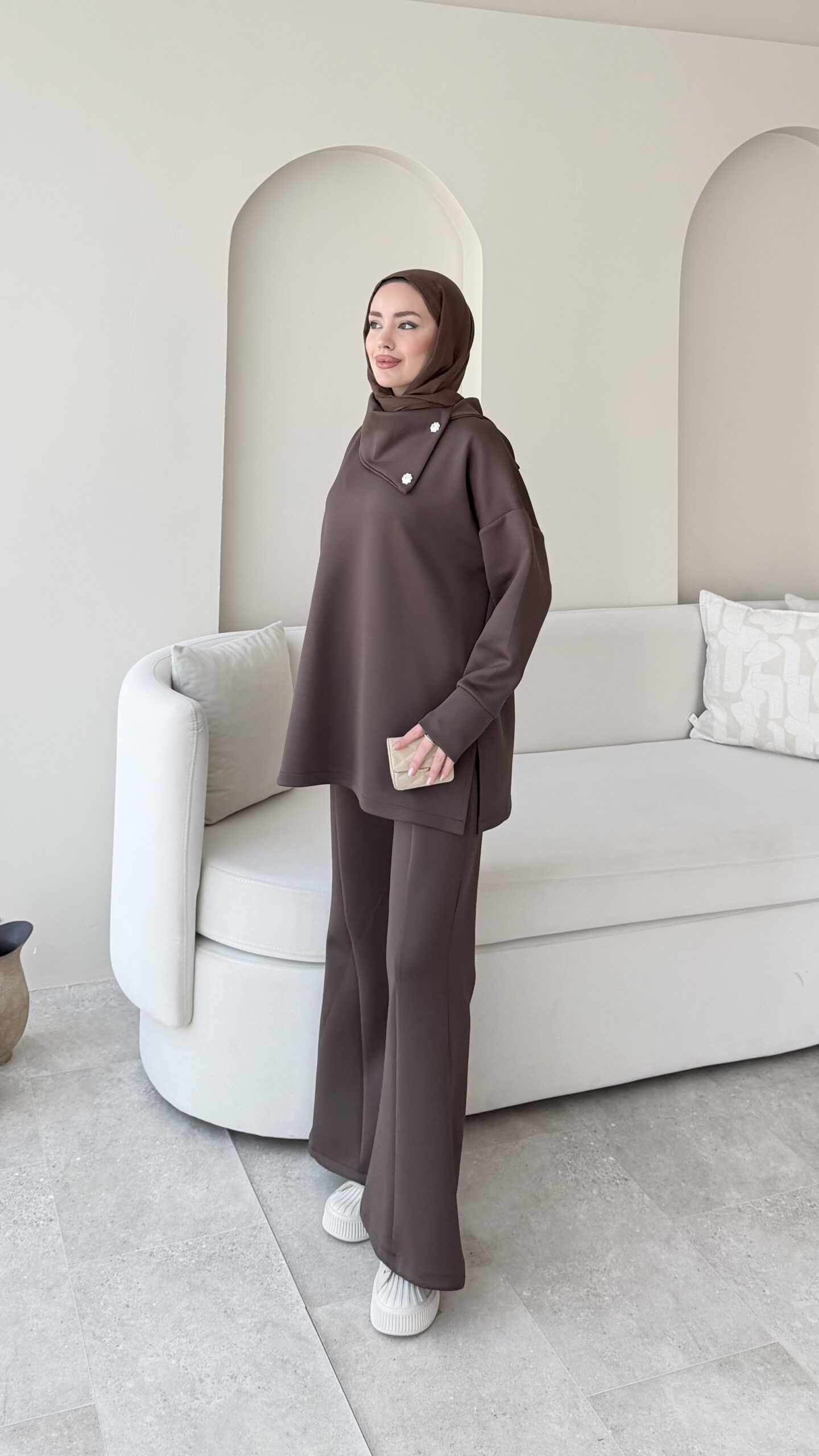 1763364229_0_691acd85b9edf.jpg Kasi Şal Yaka Scuba Takım - Kahverengi - Görsel 1