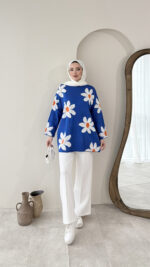 Çiçekli Triko Kazak - Mavi - Görsel 4