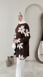 Çiçekli Triko Kazak - Kahverengi - Görsel 2