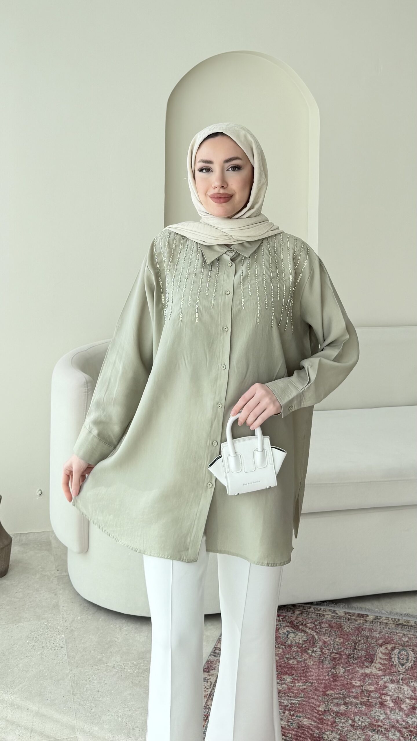 1771752389_0_699acbc519c39.jpeg Parıltı Gömlek - Yeşil - Görsel 1