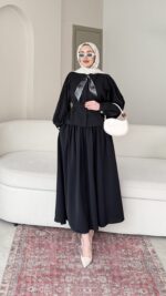 Sibil Fularlı Takım - Siyah